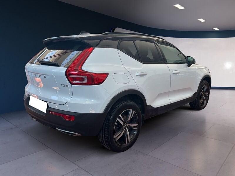 Volvo XC40 1.5 t3 R-design geartronic my20