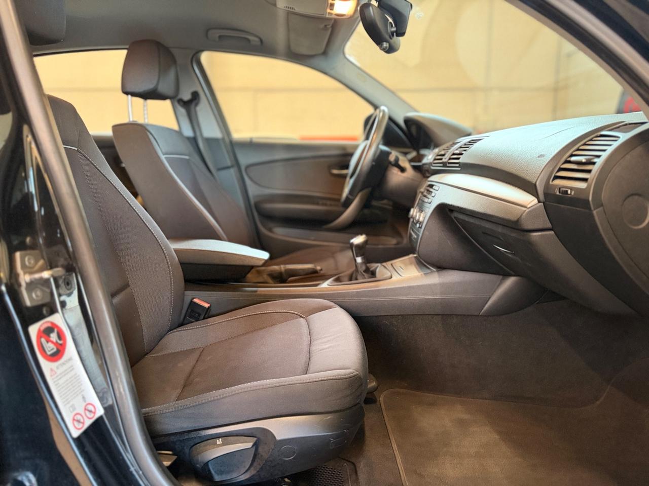 Bmw 116 116d 2.0 116CV cat 5 porte Attiva NEOPATENTATI