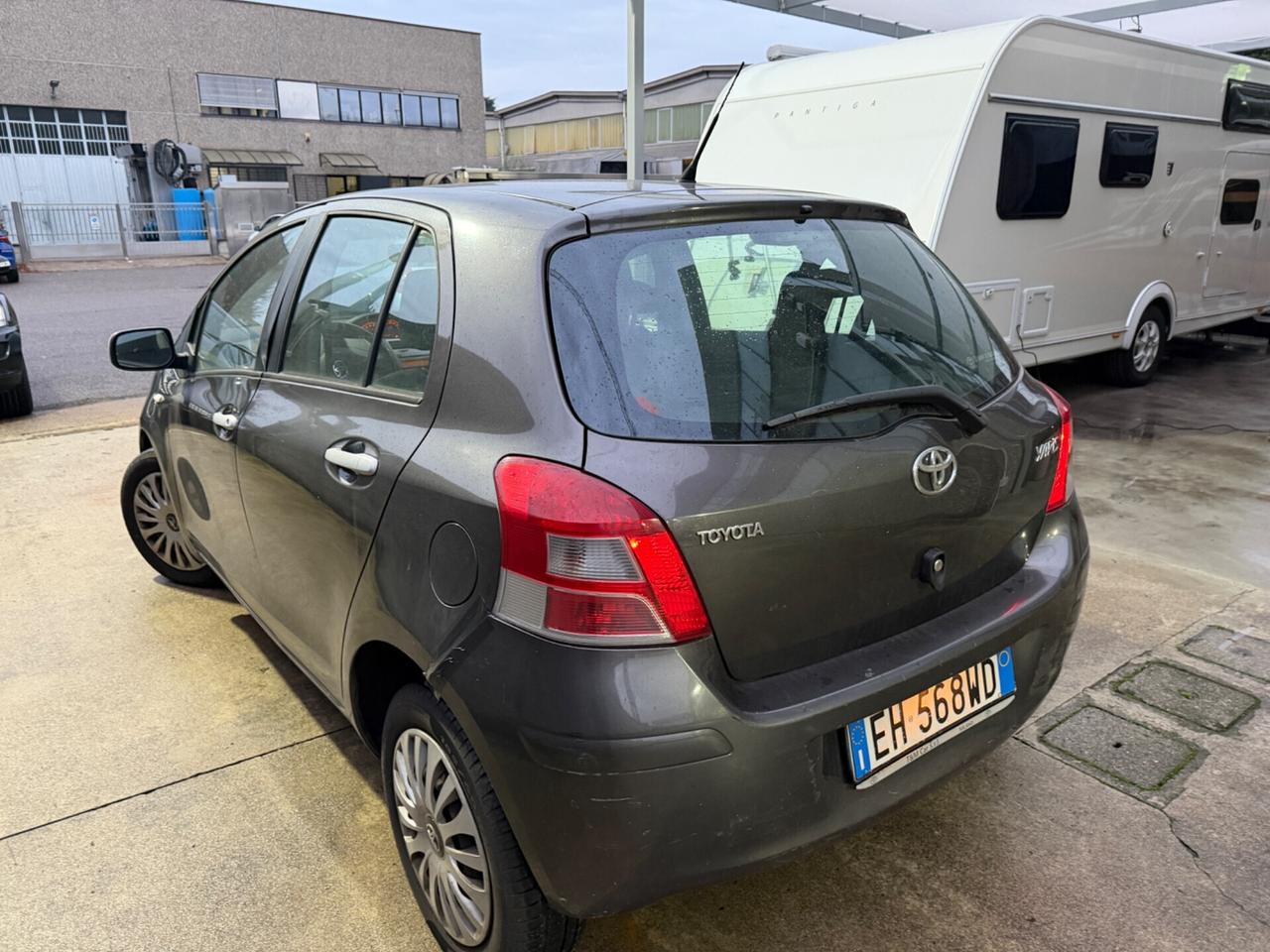 Toyota Yaris 1.4 D-4D DPF diesel solo export