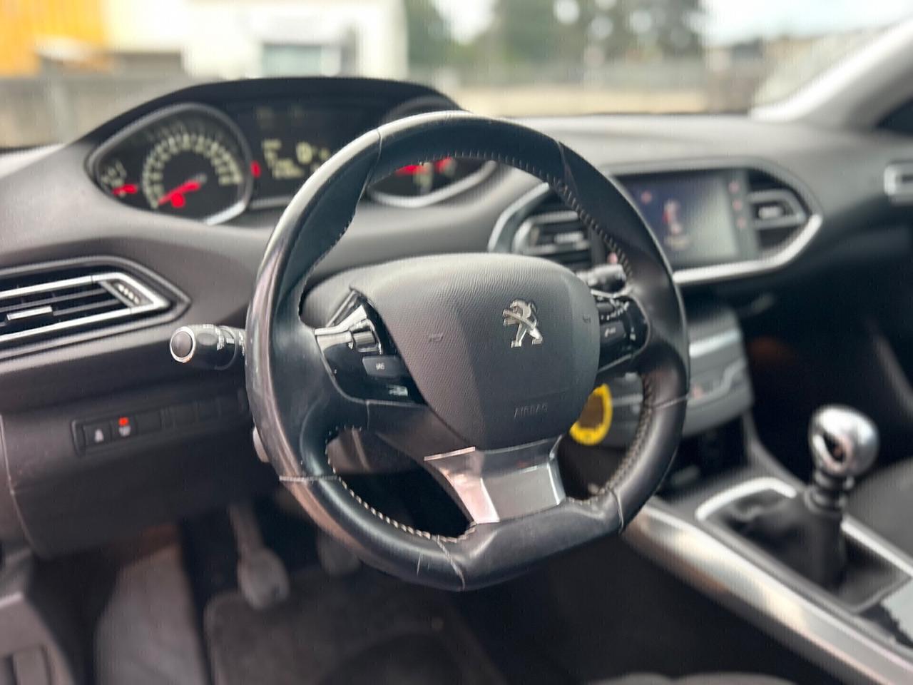 Peugeot 308 PureTech Turbo 130 S&S EAT6 GT Line