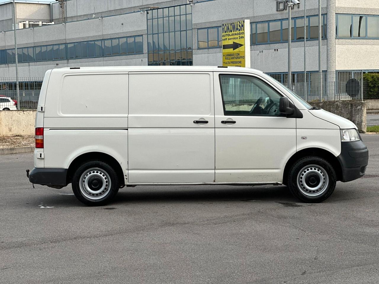 VW TRANSPORTER CON GANCIO TRAINO SUPER PREZZO!