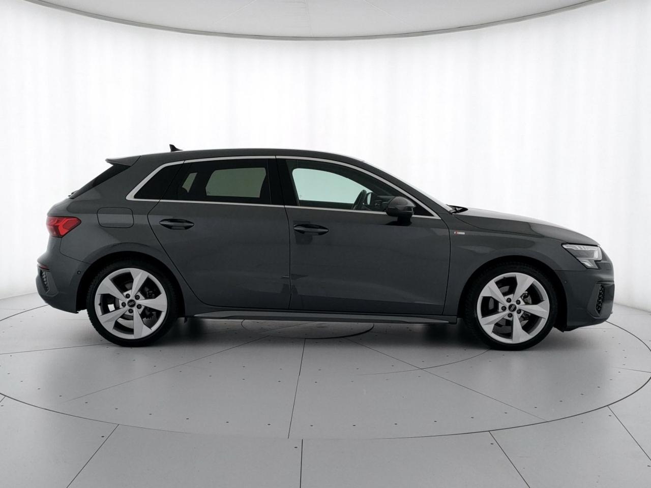 Audi A3 sportback 35 2.0 tdi s line edition s-tronic