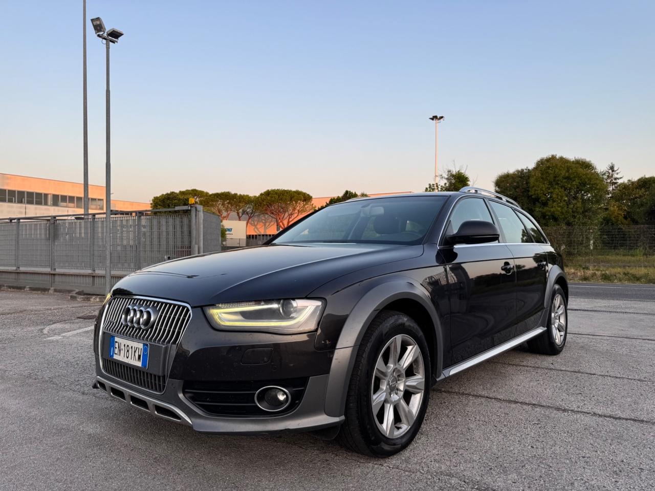 AUDI A4 ALLROAD 2.0 Tdi 177 CV S-Tronic- Led Navi