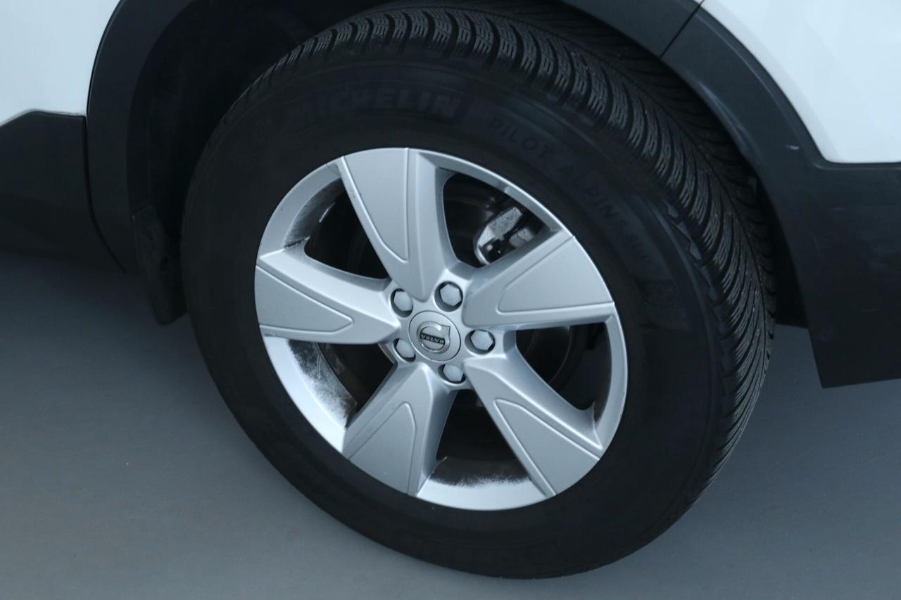 VOLVO XC40 1.5 Benz 129CV AUTO MOMENTUM CORE