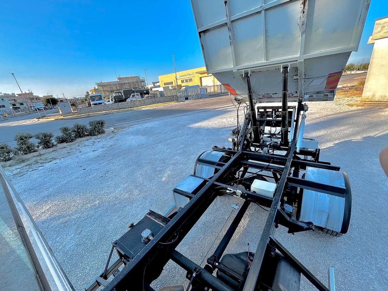 IVECO DAILY 65C15 COMPATTATORE RIBALTABILE – ANNO 2007