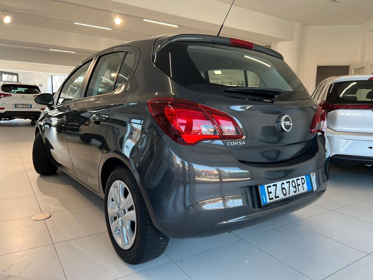 Opel Corsa 1.2 5 porte