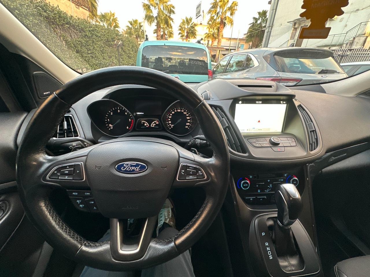 Ford Kuga 1.5 TDCI 120 CV S&S 2WD Powershift Titanium 2018 Navi telecamera portellone elett.