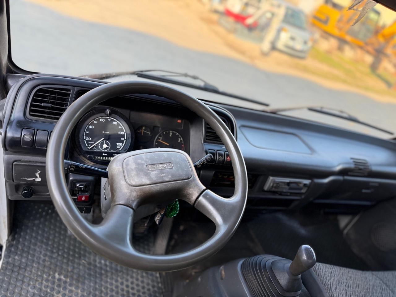 Autocarro ISUZU Q75.3 RIBALTABILE