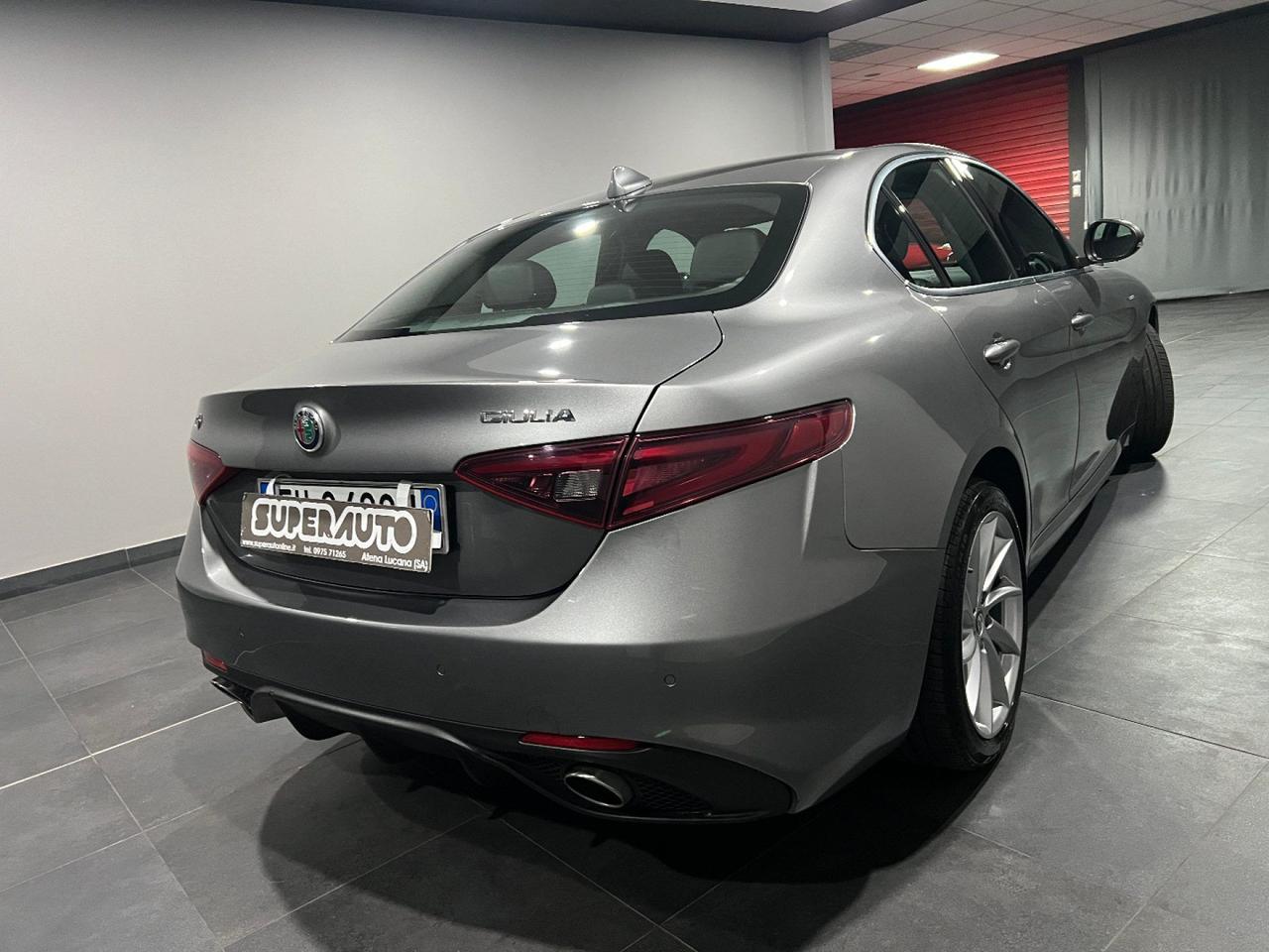 Alfa Romeo Giulia 2.2 Turbodiesel 210 CV AT8 AWD Q4 Veloce