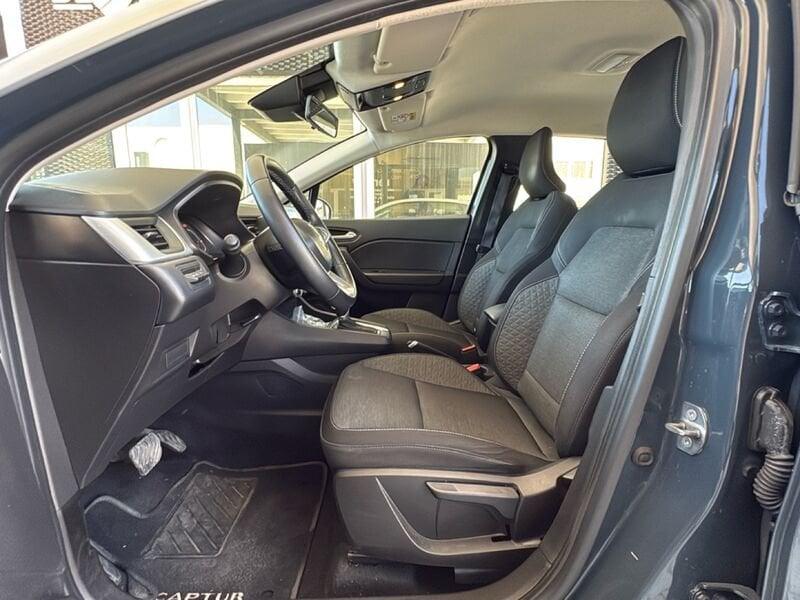 Renault Captur Captur 1.6 E-Tech full hybrid Evolution 145cv auto