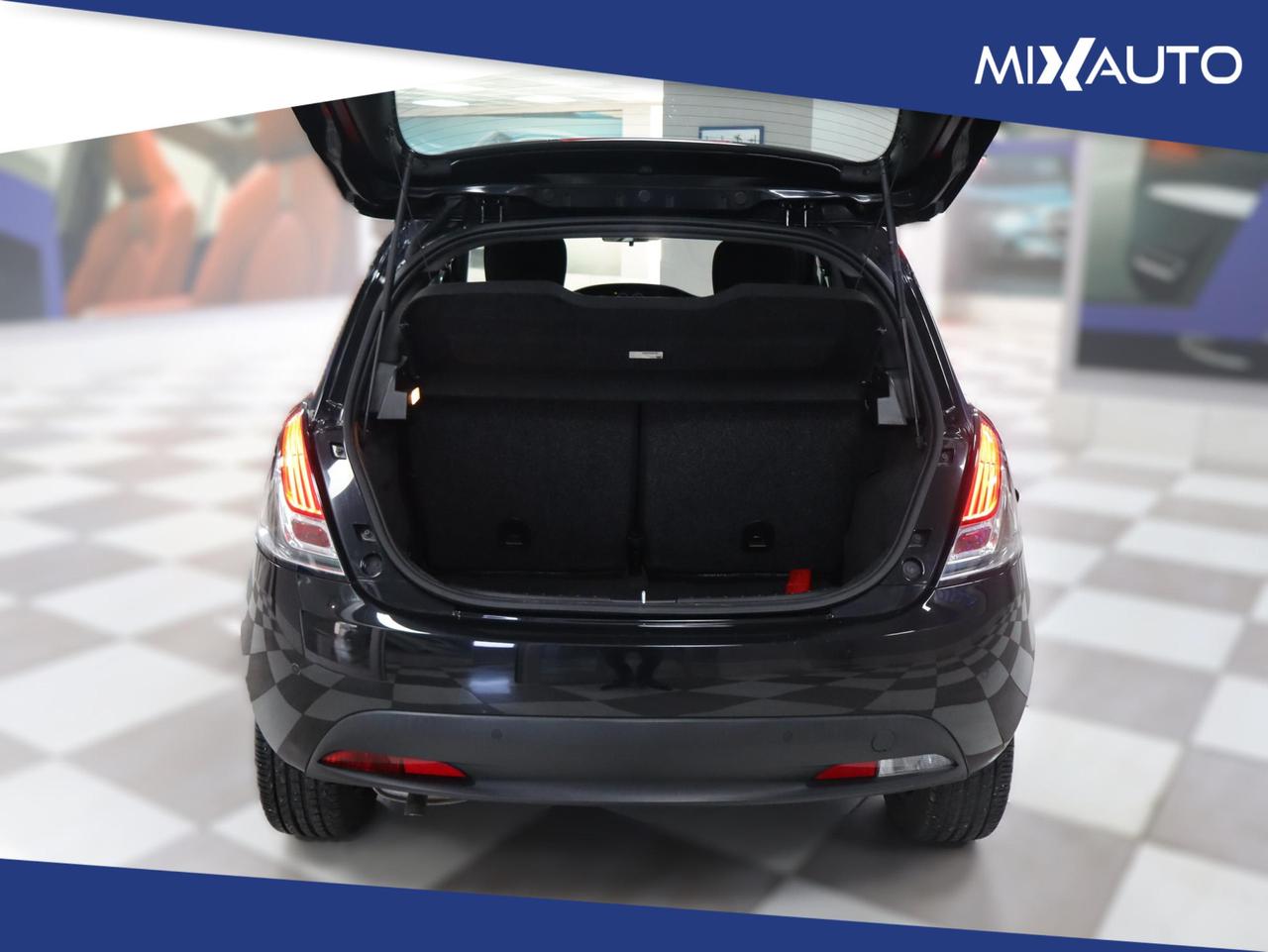 Lancia Ypsilon 1.2 Elefantino Blu S&S 69CV