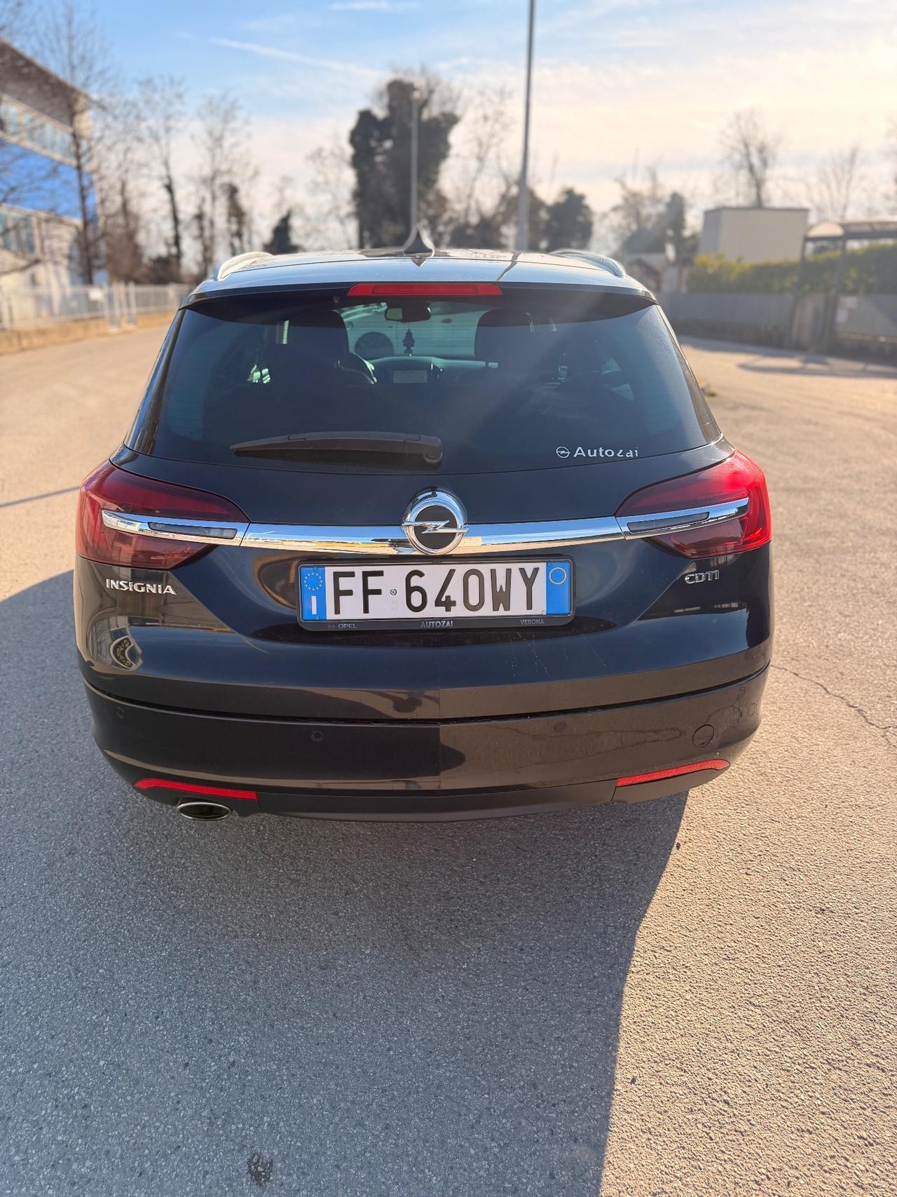 OPEL INSIGNIA 2.0cdti 2017 euro6 full opt. Garanzia