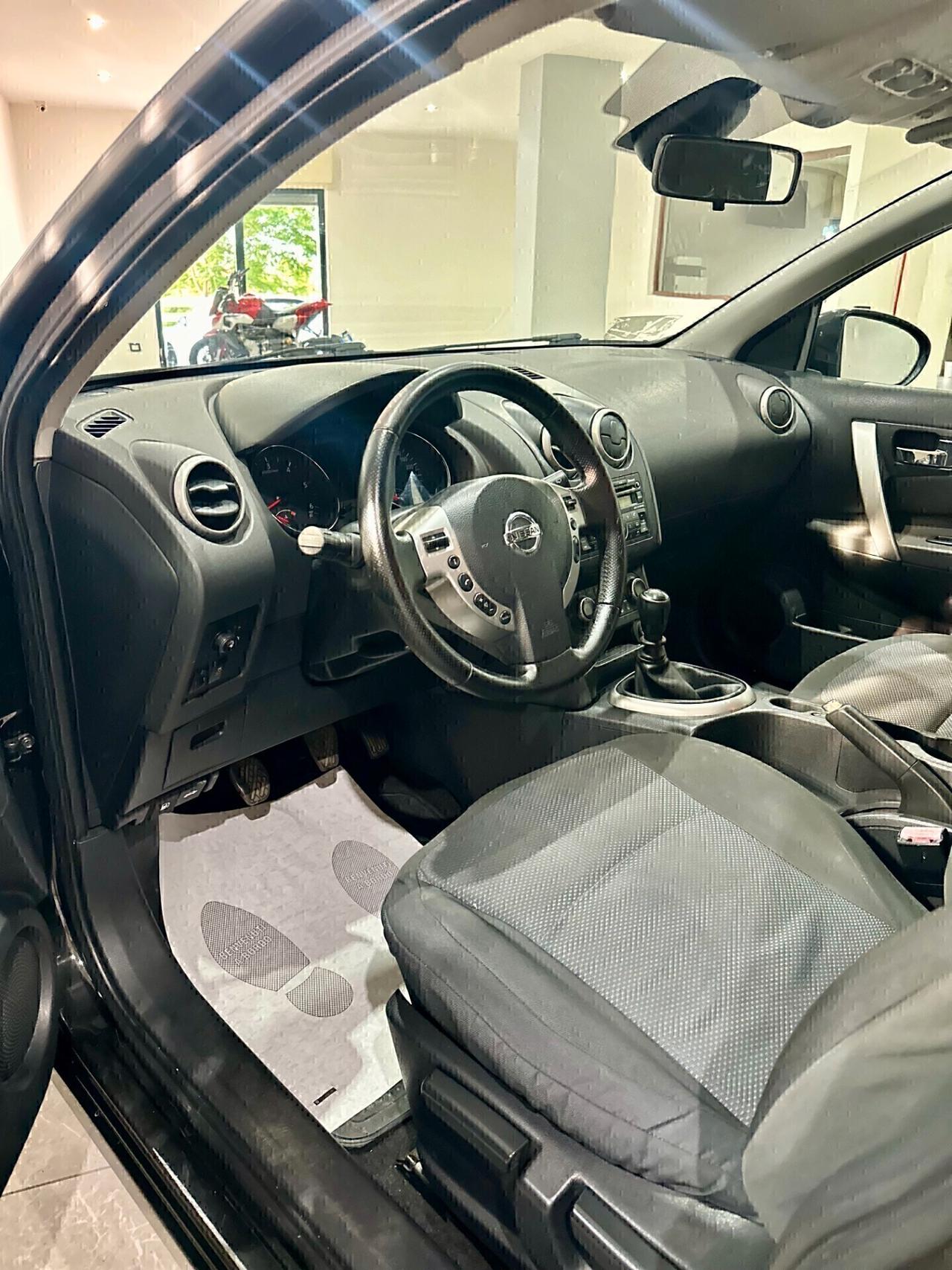 Nissan Qashqai 1.5 dCi DPF Tekna