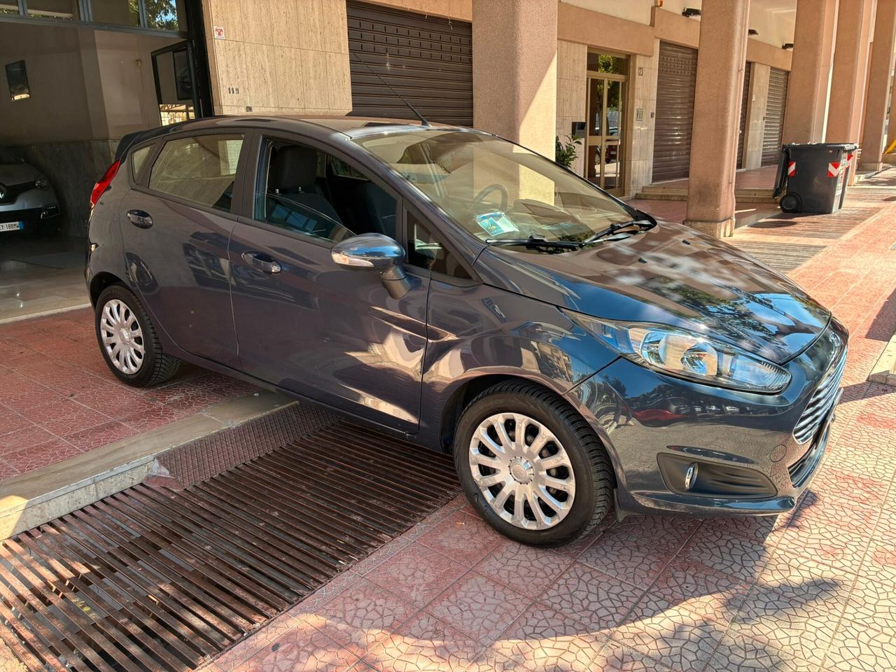 Ford Fiesta 1.4 5p. GPL perfetta garantita-14