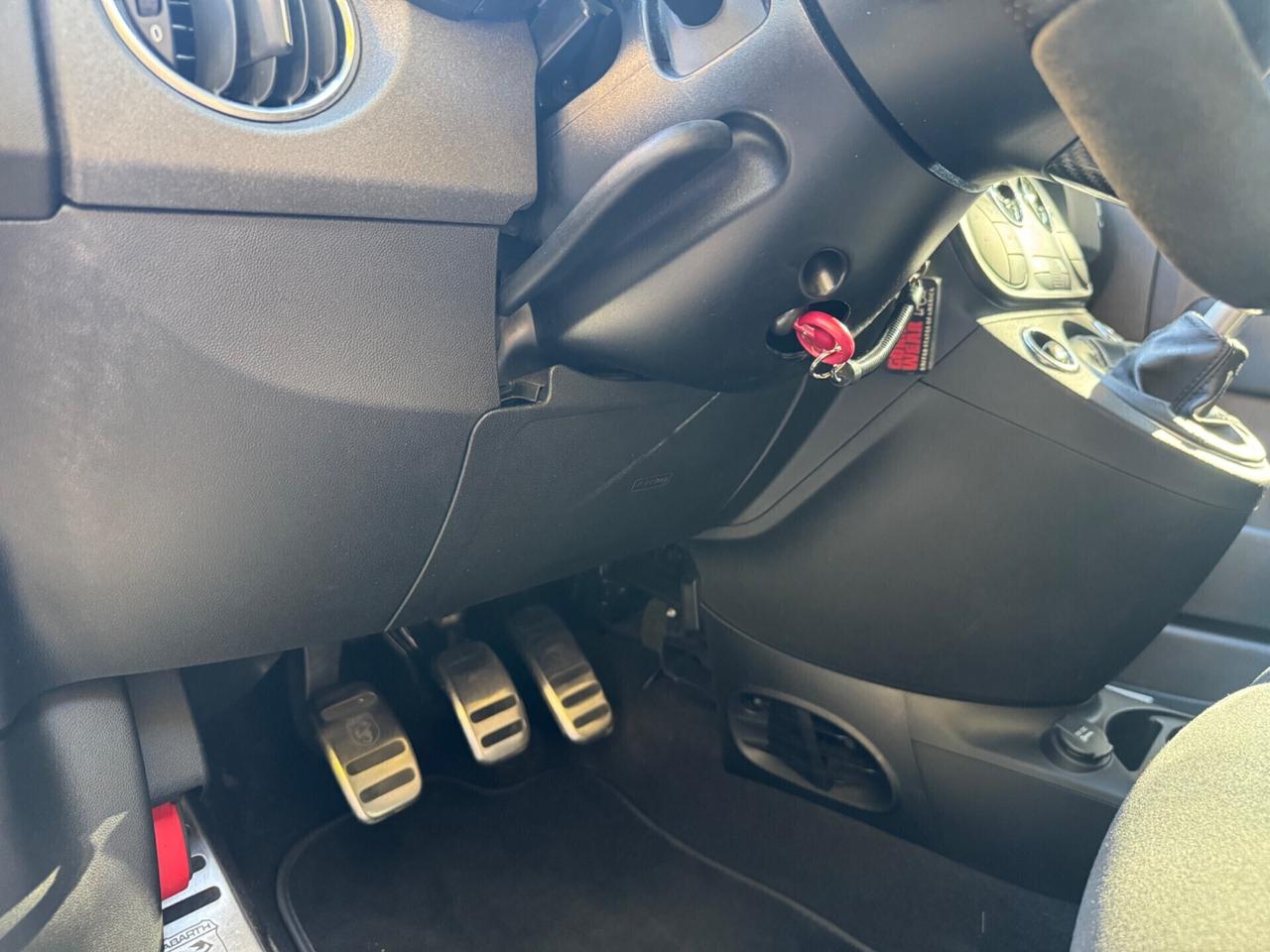 Abarth 595 1.4 Turbo T-Jet 180 CV Competizione