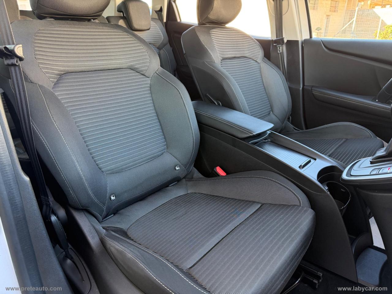 RENAULT Scénic dCi 8V 110 CV EDC Energy Intens