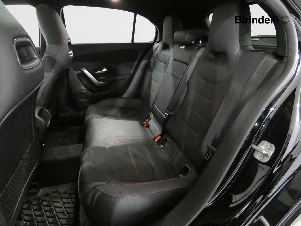 Mercedes-Benz Classe A (W177) - A 180 d Automatic AMG Line Premium