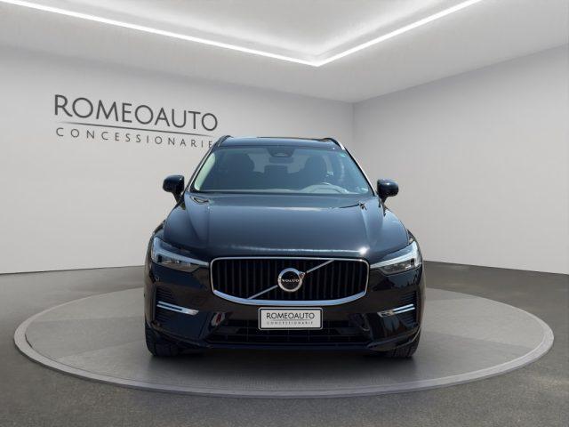 VOLVO XC60 B4 (d) AWD Geartronic Momentum Pro