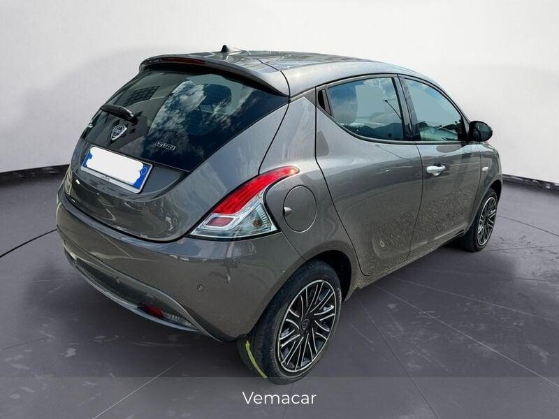 Lancia Ypsilon 1.0 FFly 70cv Hybrid GOLD!-5p-R SCORTA-S PARK-SOLO KM 38400!