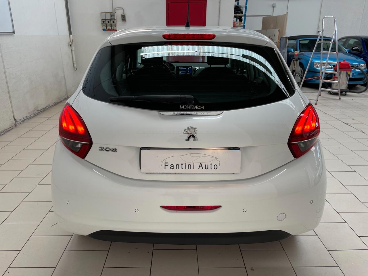 Peugeot 208 Allure 5p 1.2 GPL Originale 82cv-Ok Neopatentati-LEGGI SOTTO