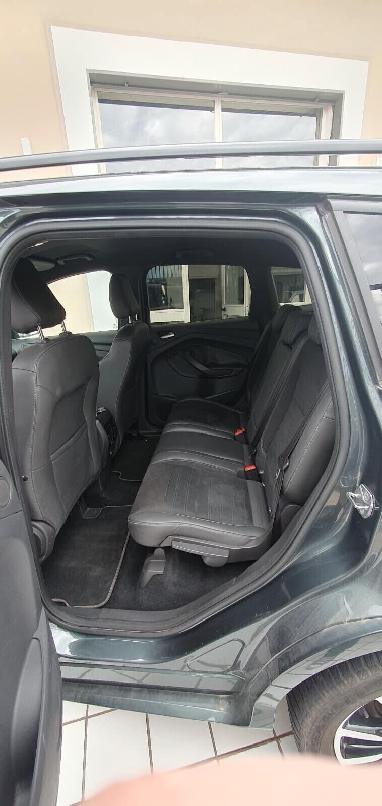 Ford Kuga 2.0 TDCI 150 CV S&S 4WD Powershift ST-Line F1