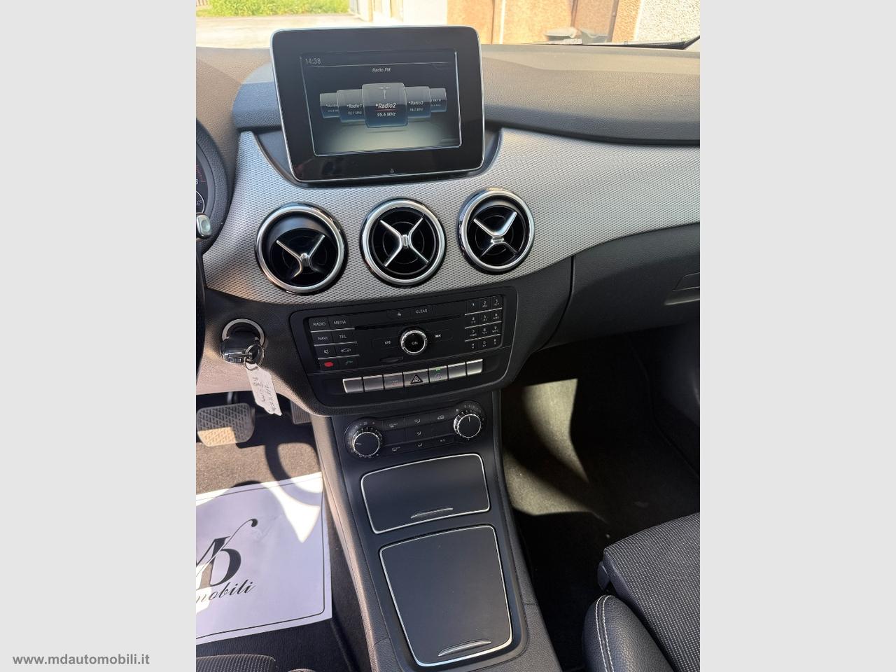 MERCEDES-BENZ B 180 d Automatic Sport STUPENDA