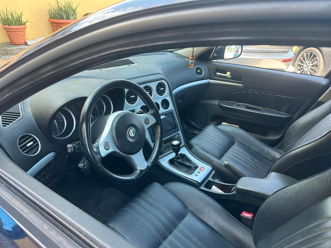 Alfa Romeo 159 1.9 JTDm Sportwagon Distinctive