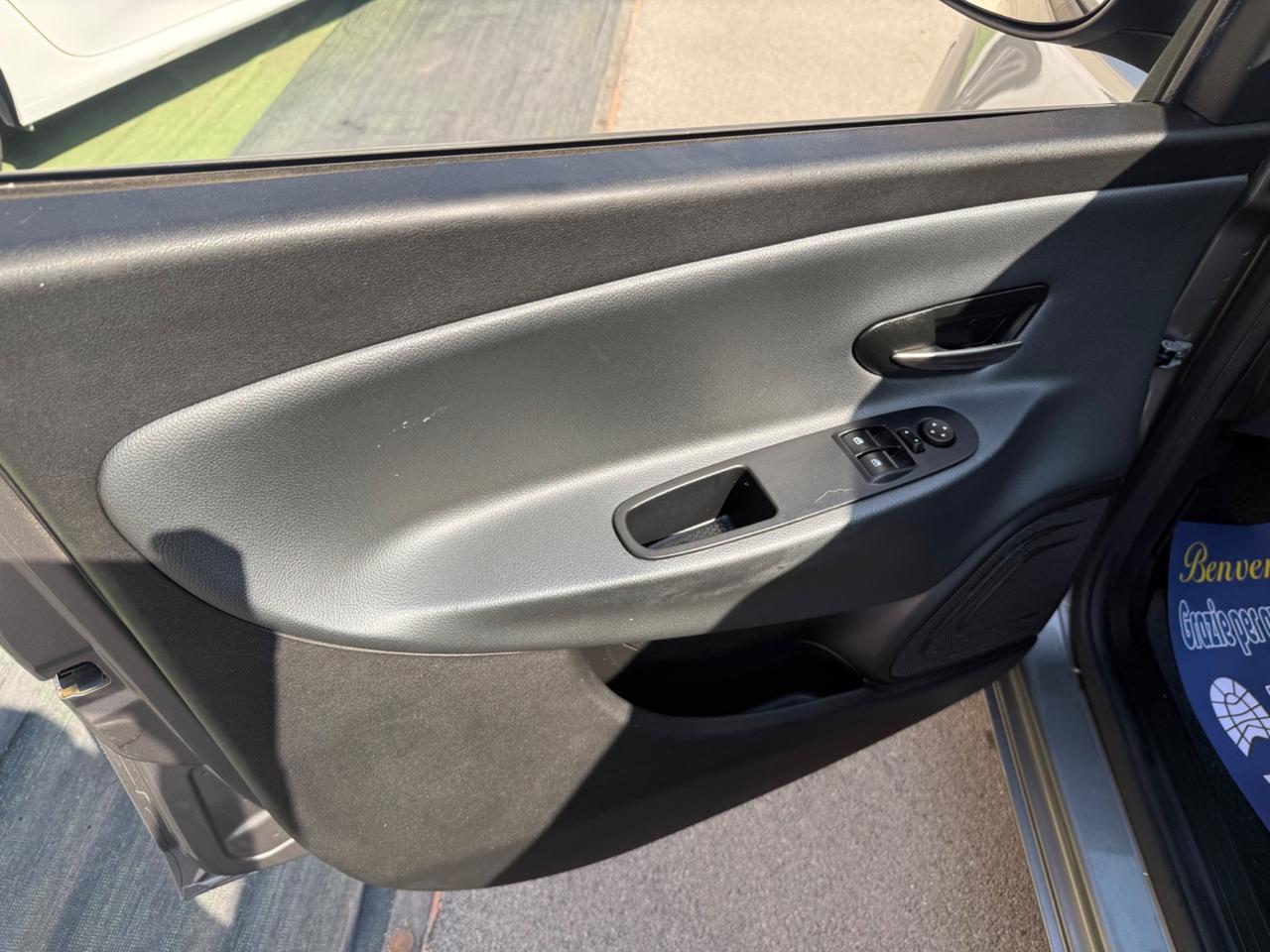 Lancia Ypsilon 1.3MJT 95CV - 2015