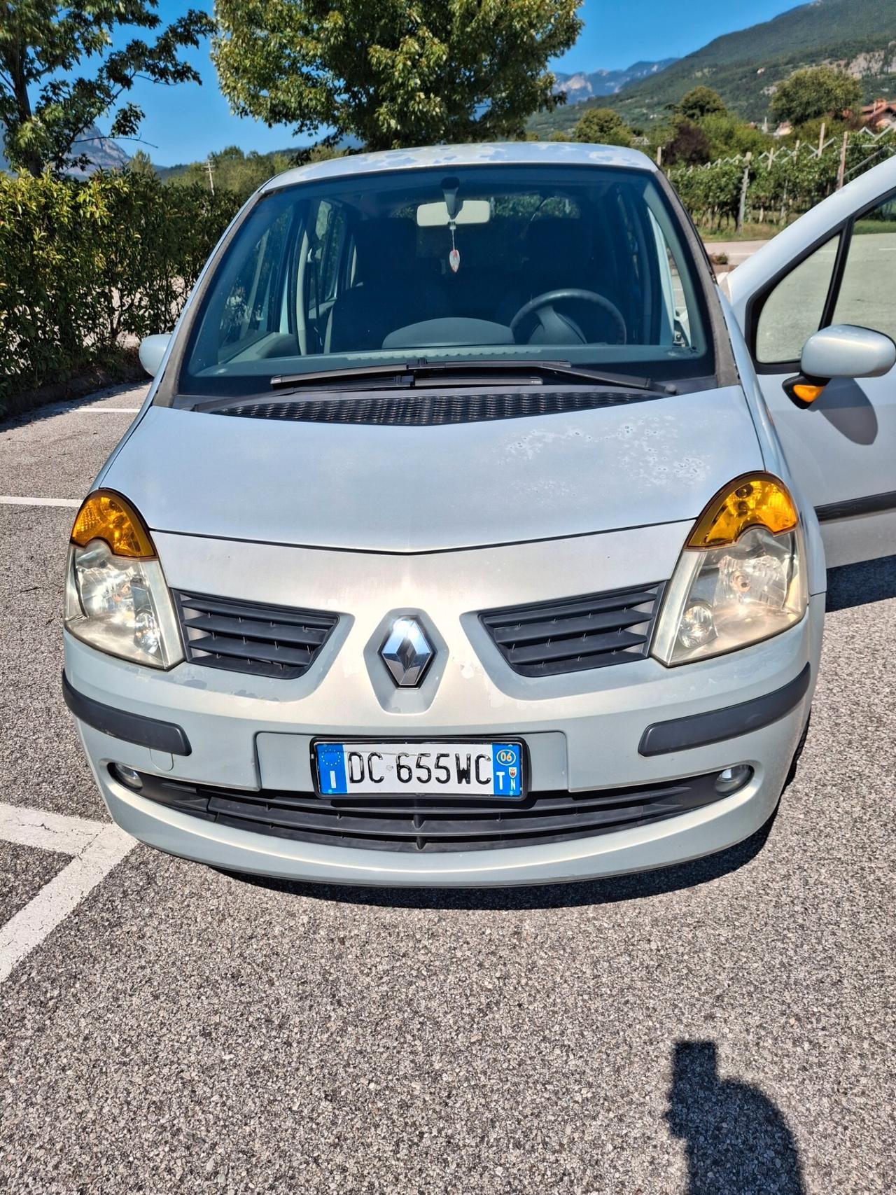Renault Modus 1.2 16V Confort Dynamique