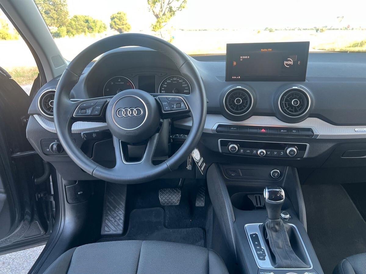 Audi Q2 30 TDI S tronic Business
