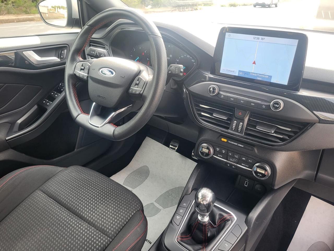 Ford Focus 1.5 Tdci 120 CV 5p. ST-Line+Fari Led+Cerchi 17...