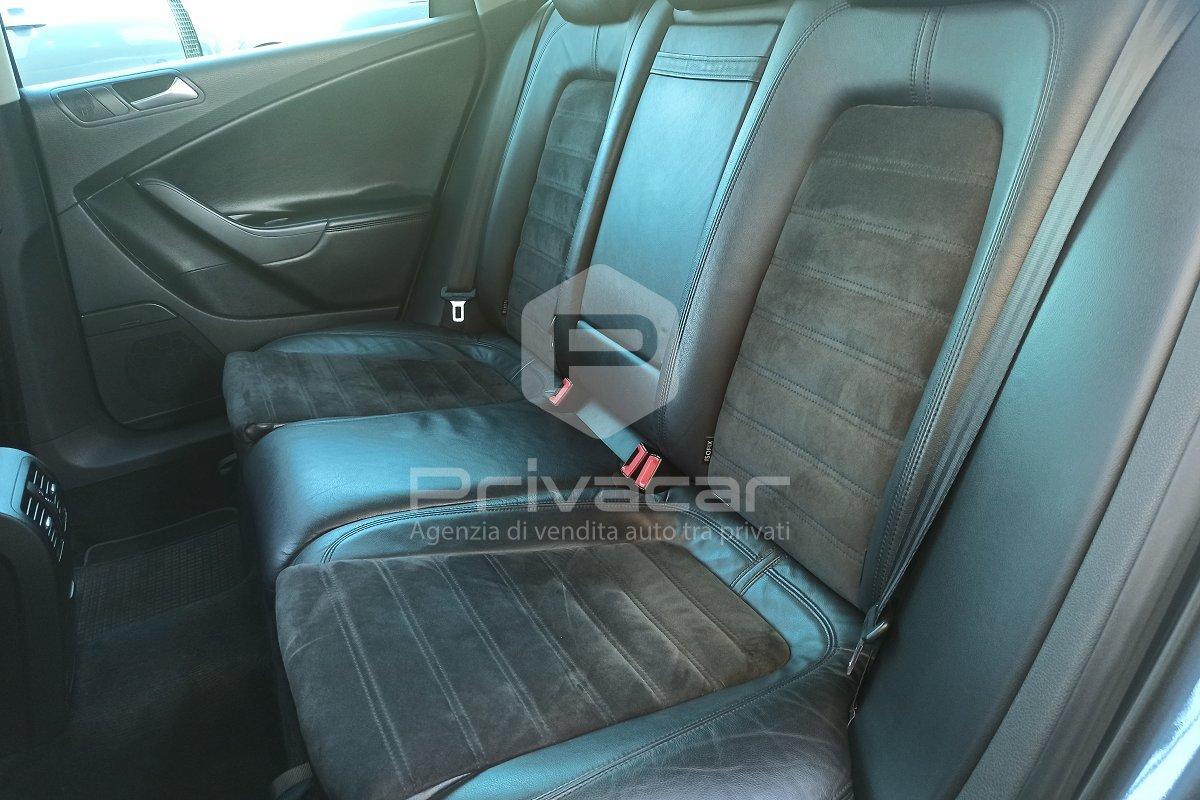 VOLKSWAGEN Passat 2.0 TDI DPF Var. Highline