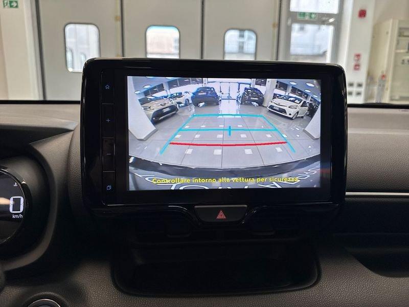 Toyota Yaris Hybrid Trend MY22