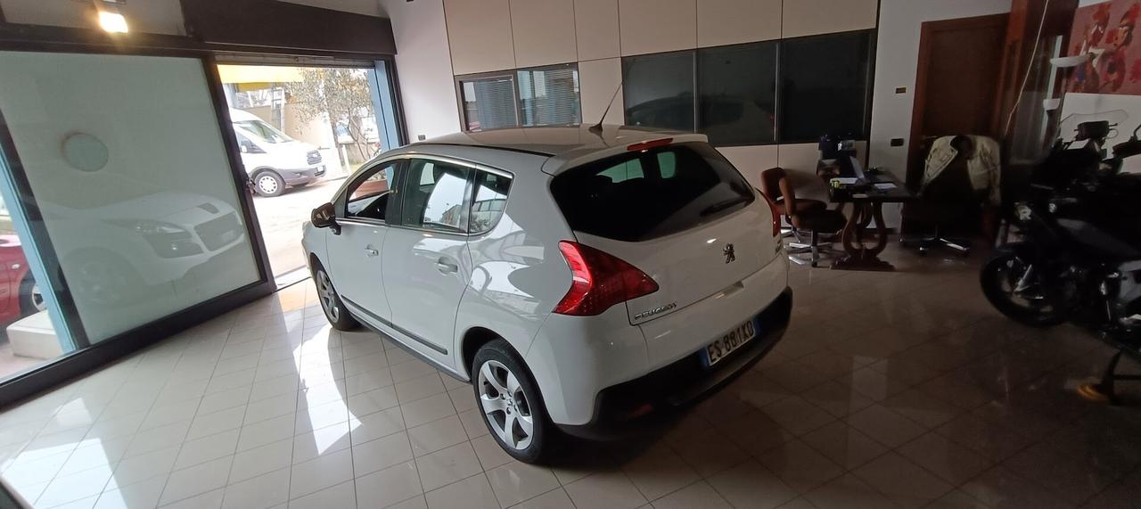 Peugeot 3008 1.6 e-HDi 115CV cambio robotizzato Stop&Start Active
