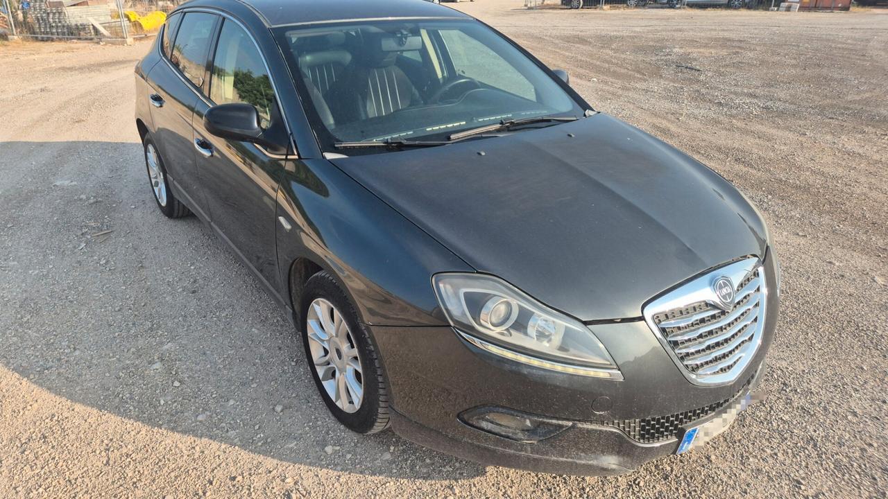 Lancia Delta 1.6 MJT DPF Gold
