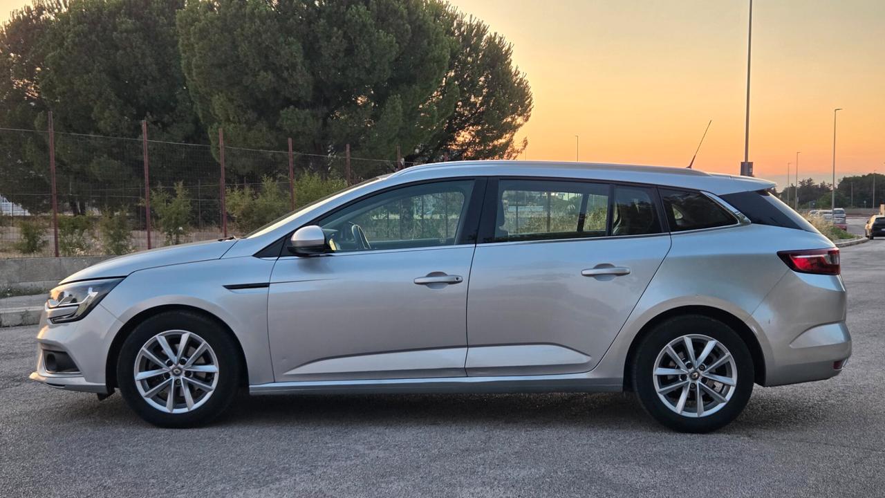 Renault Megane Sporter dCi 8V 110 CV