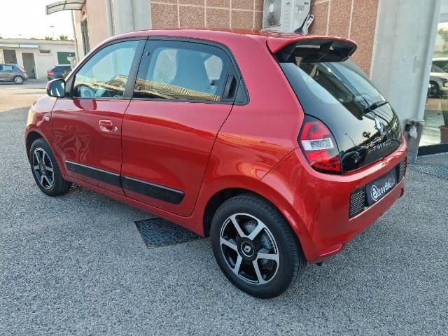 RENAULT Twingo TCe 90 CV EDC Lovely