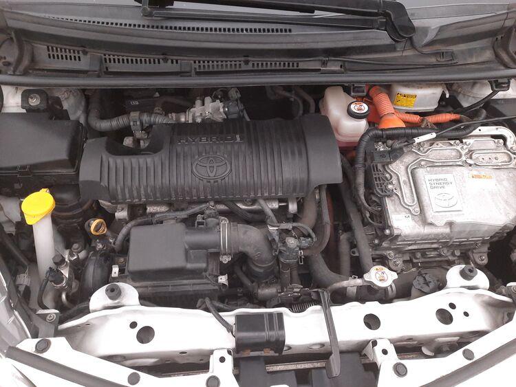 Toyota Yaris Hybrid Business BR090946 1.5 Full Hybrid 101CV