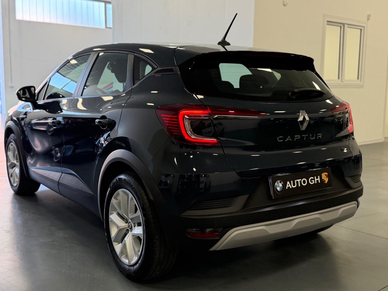 RENAULT CAPTUR 1.6 E-TECH HYBRID 145CV ANNO 2023 KM 99.000 CAMBIO AUTOMATICO