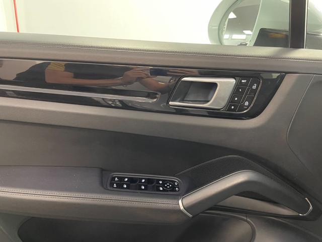 PORSCHE Cayenne Coupé 3.0 V6 GANCIO / PASM / BOSE