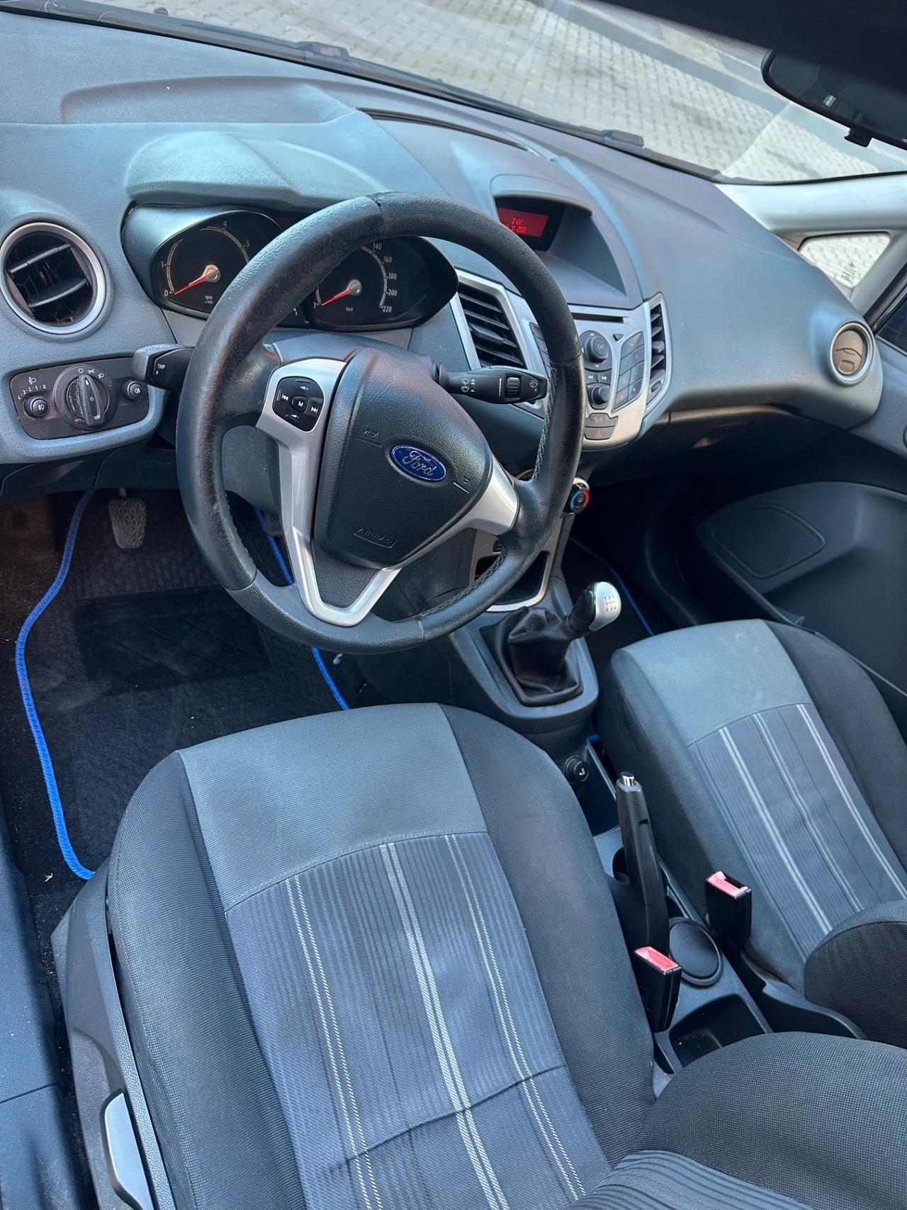 Ford Fiesta 1.2 82 CV 5 porte Titanium