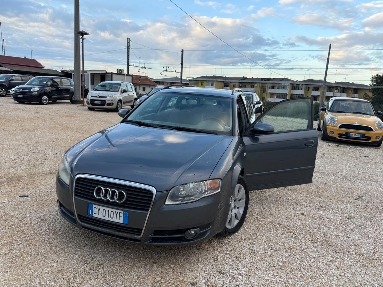Audi A4 2.0 avant SUPER PREZZO 1.499€