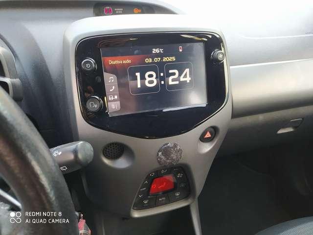 Toyota Aygo Aygo II 2018 5p 5p 1.0 x-clusiv m-mt 72cv