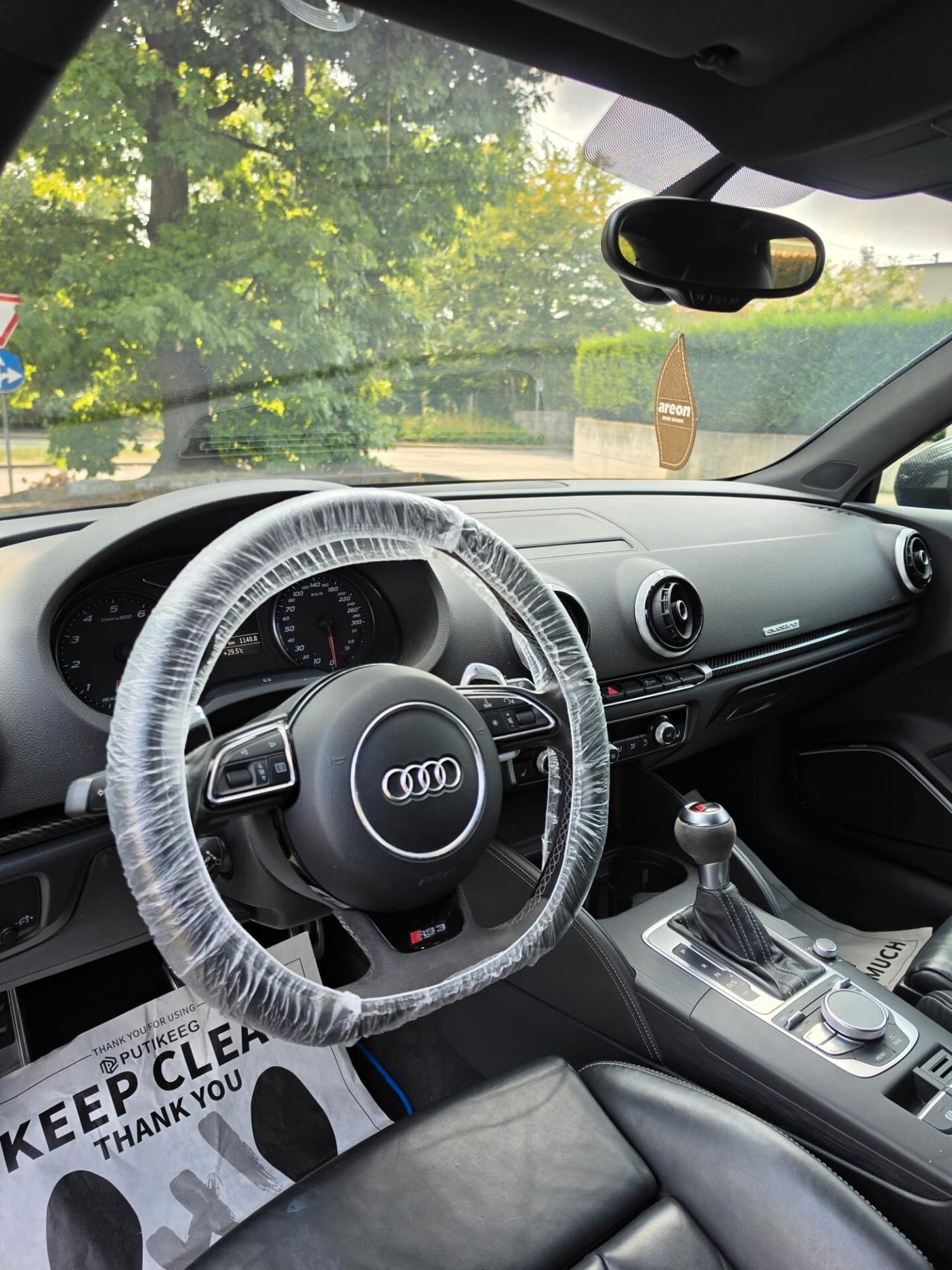 Audi RS3 TFSI quattro S tronic