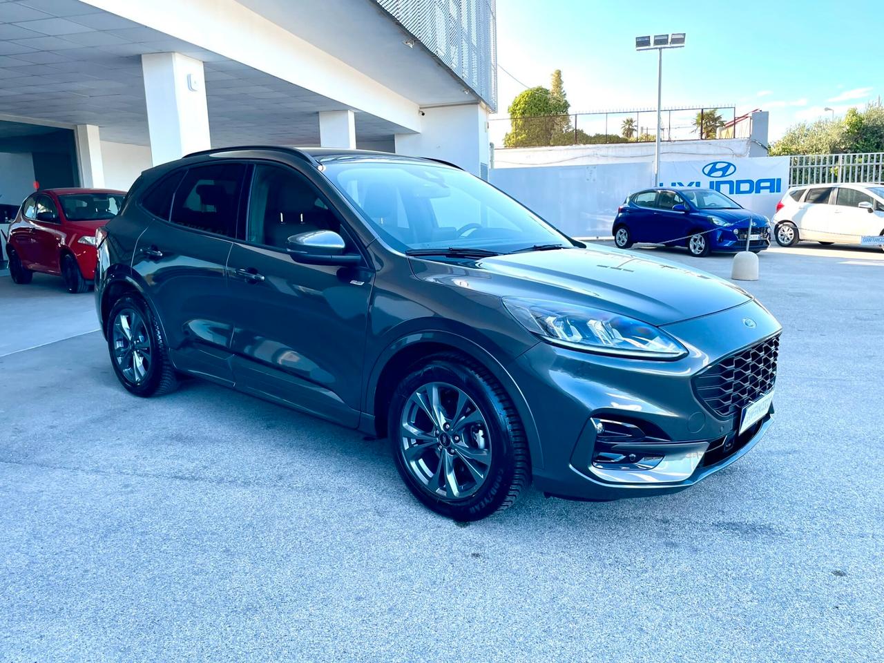 Ford Kuga 2.0 EcoBlue 120 CV A8 ST-Line