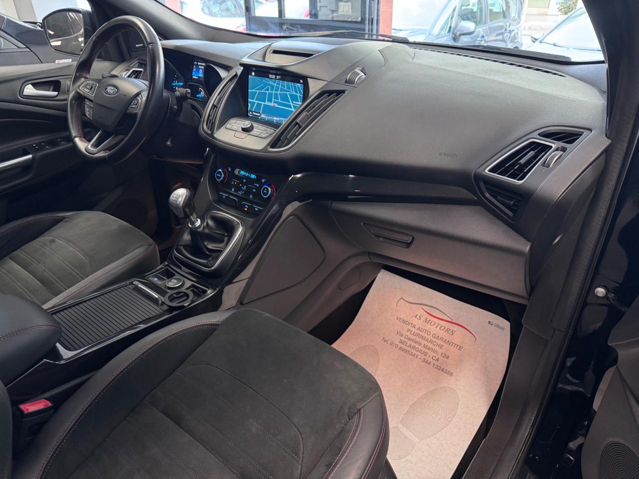 Ford Kuga 1.5 TDCI 120 CV S&S 2WD ST-Line