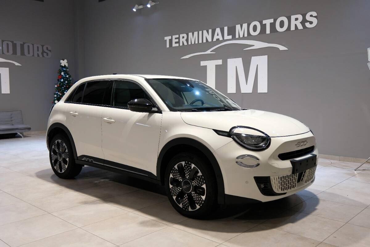 Fiat 600 Hybrid 100 CV DCT MHEV La Prima