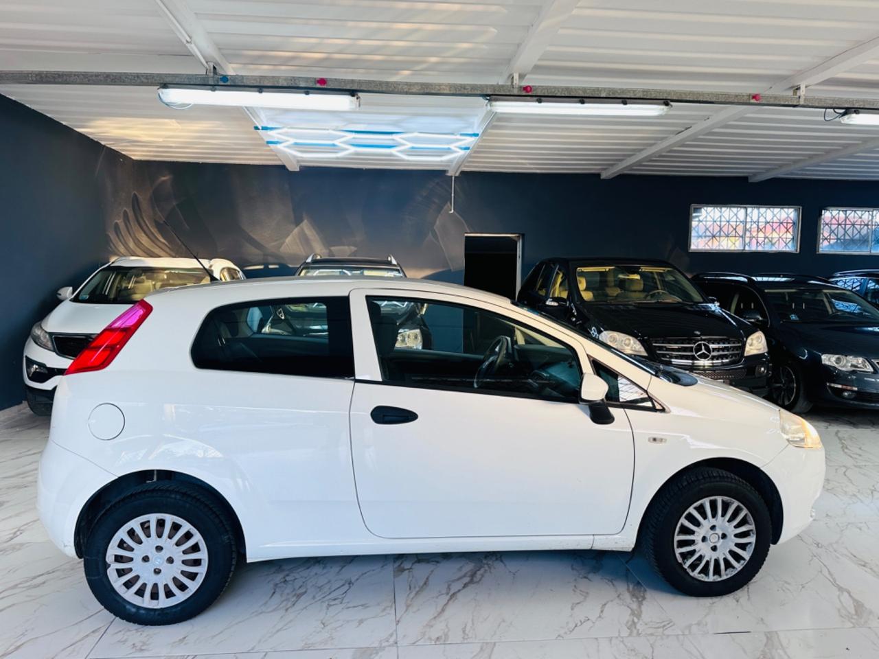 Fiat Grande Punto Grande Punto 1.4 3 porte Actual Natural Power