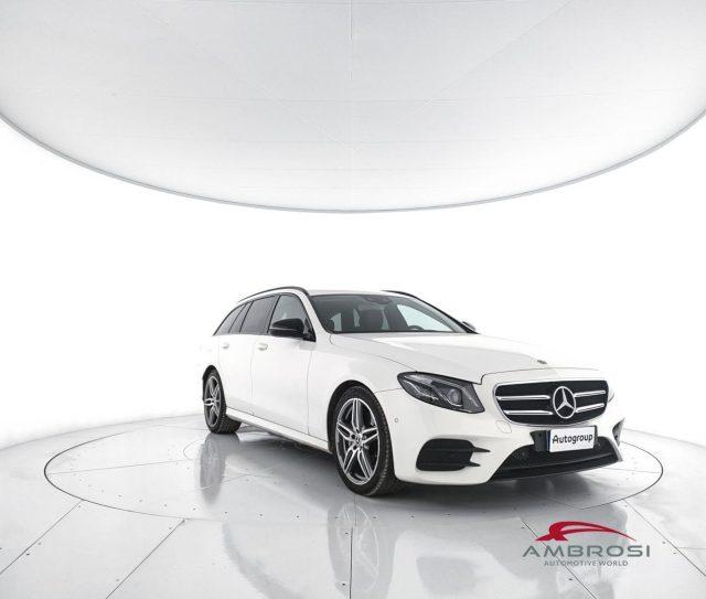 MERCEDES-BENZ CLA sse E 220 d 4Matic Auto Premium