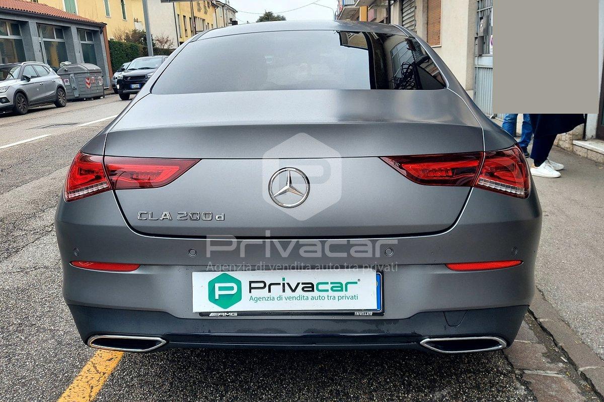 MERCEDES CLA 200 d Automatic Premium